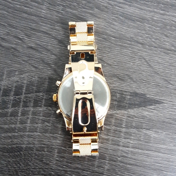 Geneva - Gold Watch Mens - Picture 2 of 2